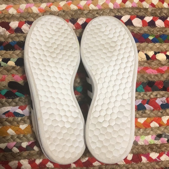 WOMEN'S ADIDAS GRAND COURT SNEAKERS MENS 8 - Picture 5 of 7